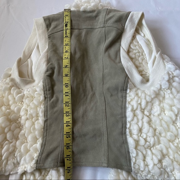 Miha Ivory Felix Textured Knobby Wool Suede sweater vest size small - Picture 10 of 15